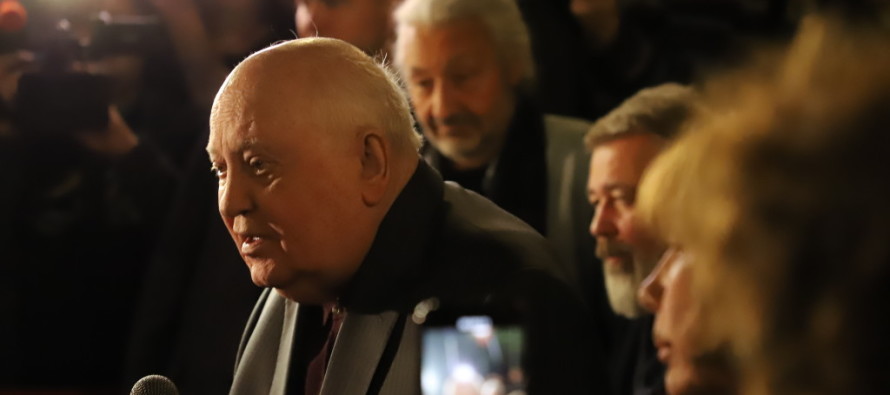 В Москве состоялся показ фильма “Знакомьтесь, Горбачёв”.  Что нужно знать об этом событии и о самом фильме?