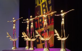 Премия “Лавровая ветвь” отменила все номинации, кроме “Дебюта”. О причинах — в заявлении организаторов