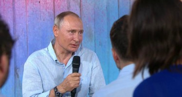 Президент России выразил идею субсидирования показа документального кино